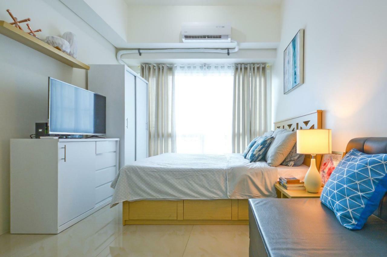 Amora Suites At The Beacon Makati Manila Exterior photo